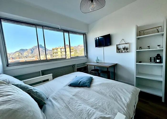 アパート Le Petit Chartreux グルノーブル