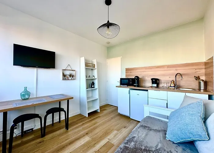 Le Petit Chartreux Апартаменти